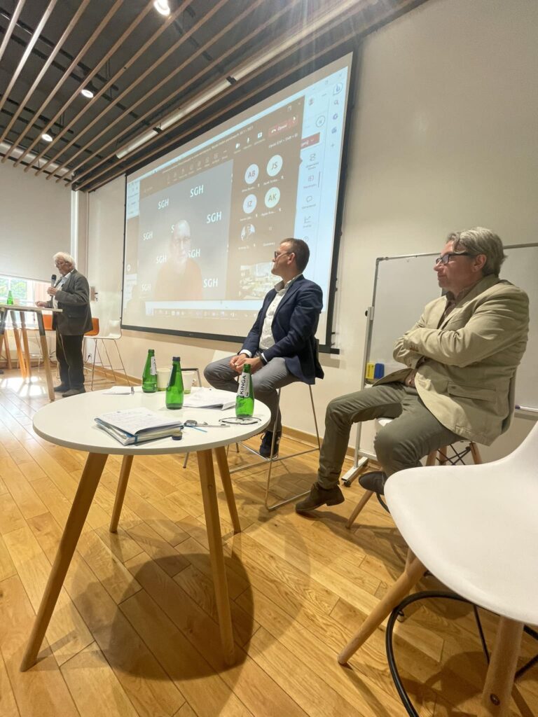 Dyskusja w trakcie seminarium